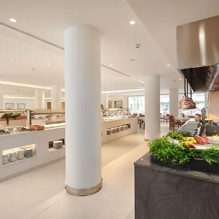 ヒポテルズ バイーア グランデ アパートホテル 4*