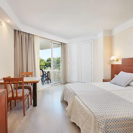 アパートホテル ヒポテルズ バイーア グランデ アパートホテル カラ・ミラー