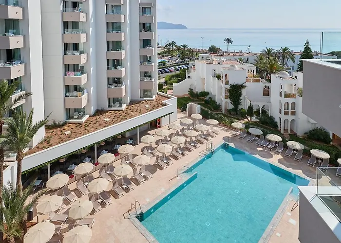 Hipotels Bahía Grande 4*