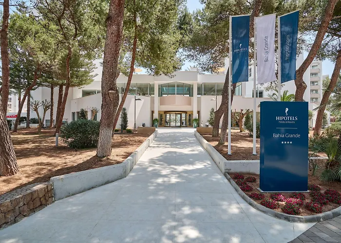 Hipotels Bahía Grande 4*